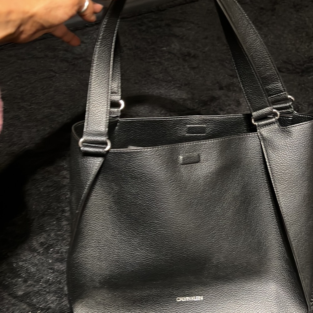Calvin Klein large tote purse - Picture 4 of 5